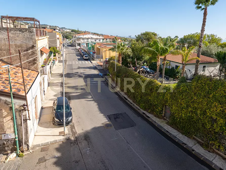 Immagine 33 di Quadrilocale in vendita  in Vico Contrada Cerza 1 a Catania