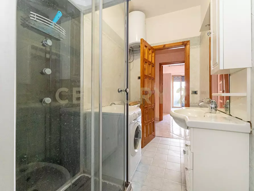 Immagine 11 di Trilocale in vendita  in Via Vittorio Emanuele II 627 a Catania