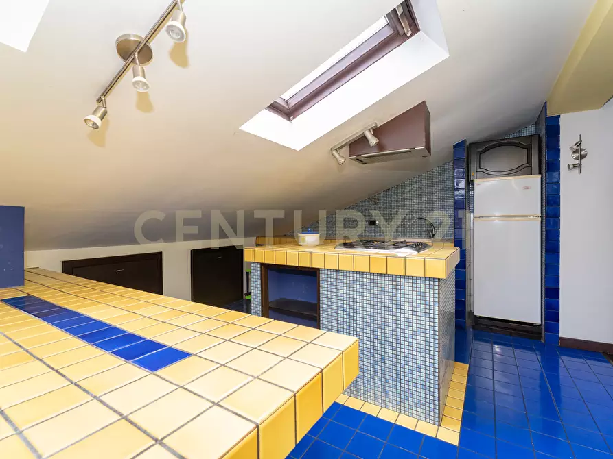 Immagine 23 di Trilocale in vendita  in Via Antonio Gramsci 23 a Gravina Di Catania