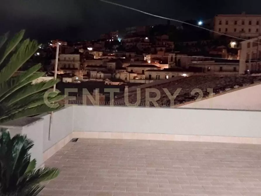 Immagine 54 di Casa indipendente in vendita  in Strada Pellico 26 a Modica