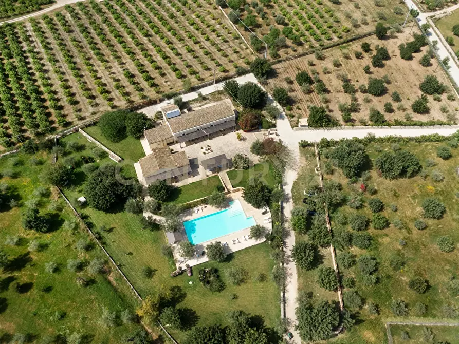 Immagine 8 di Rustico / casale in vendita  a Noto