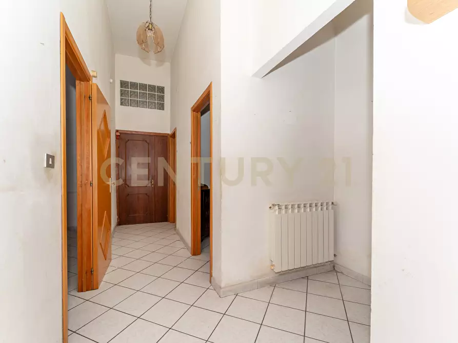 Immagine 30 di Quadrilocale in vendita  in Via P. Gobetti 8 a Adrano