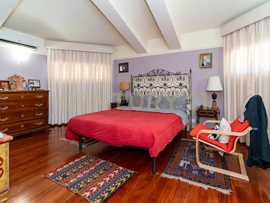 Immagine 57 di Villa in vendita  in Via Timparosa 39 a Aci Castello