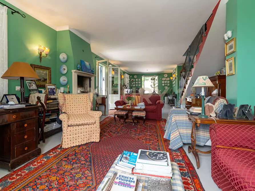 Immagine 45 di Villa in vendita  in Via Dietro Serra 2 a Viagrande