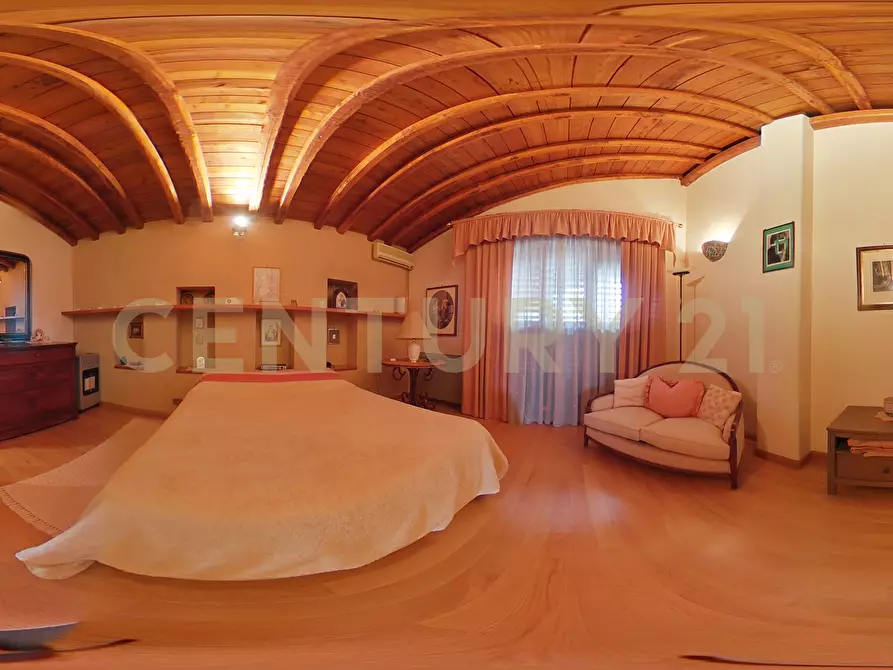 Immagine 95 di Villetta a schiera in vendita  in Via Carrubella 8 a Catania