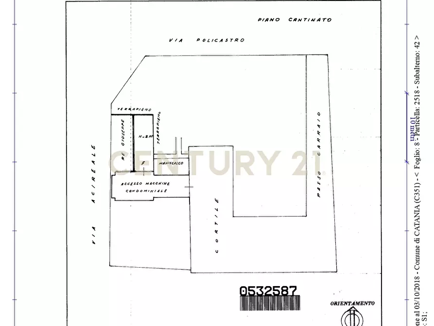 Immagine 39 di Pentalocale in vendita  in Via Messina 523 a Catania