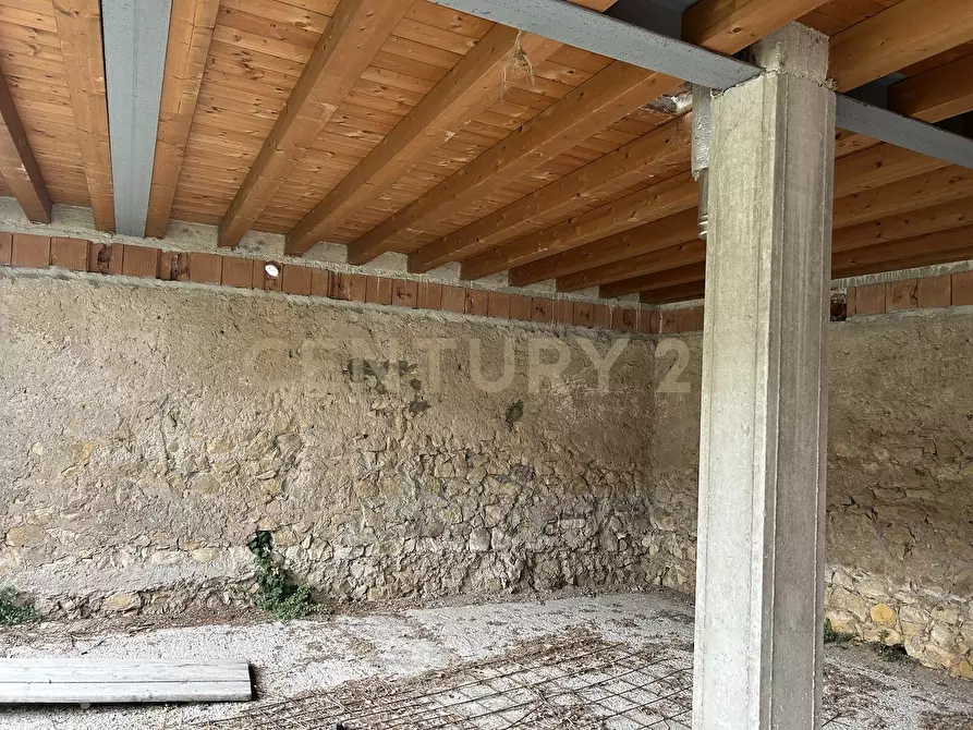 Immagine 27 di Villa in vendita  in Via Belvedere 183 a Verona