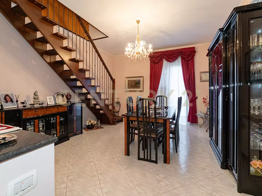 Immagine 1 di Quadrilocale in vendita  in Via Ercole Patti 91 a Pedara