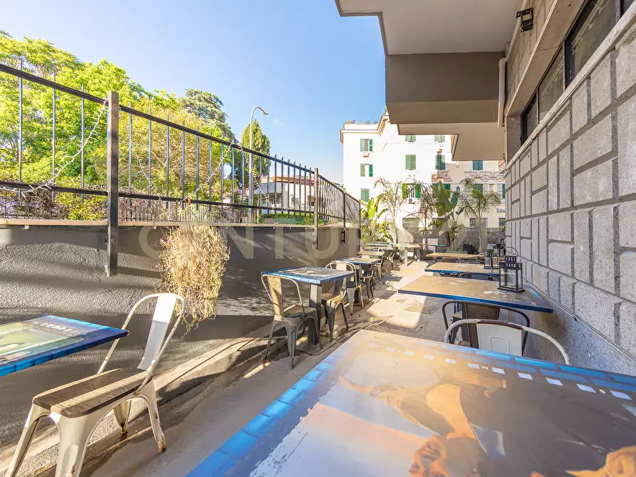 Immagine 18 di Bar / Ristorante in vendita  in Via della Farnesina 155 a Roma