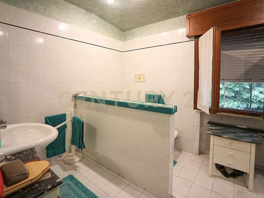 Immagine 28 di Pentalocale in vendita  in Via Giuseppe Garibaldi 5 a Casaleone