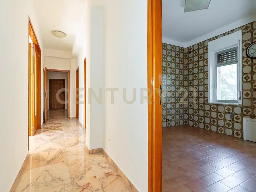 Immagine 16 di Pentalocale in affitto  in Viale Lorenzo Bolano 45 a Catania