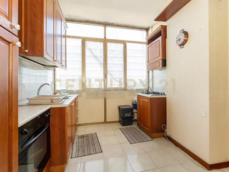 Immagine 42 di Trilocale in vendita  in Corso Indipendenza 185 a Catania