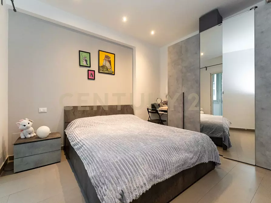 Immagine 18 di Bilocale in vendita  in Via Livorno 101 a Aci Castello