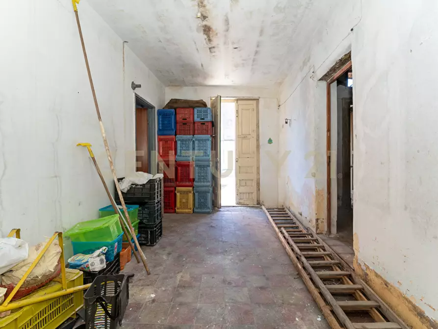Immagine 26 di Casa indipendente in vendita  in Via San Martino 10 a Camporotondo Etneo