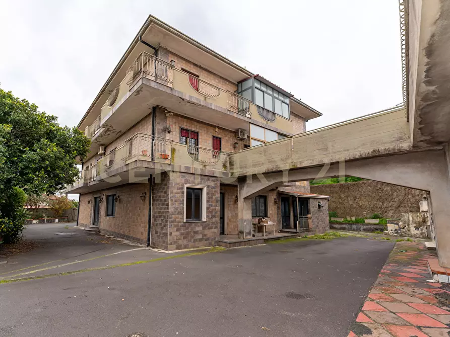 Immagine 152 di Villa in vendita  in Via delle Camelie 20 a Misterbianco