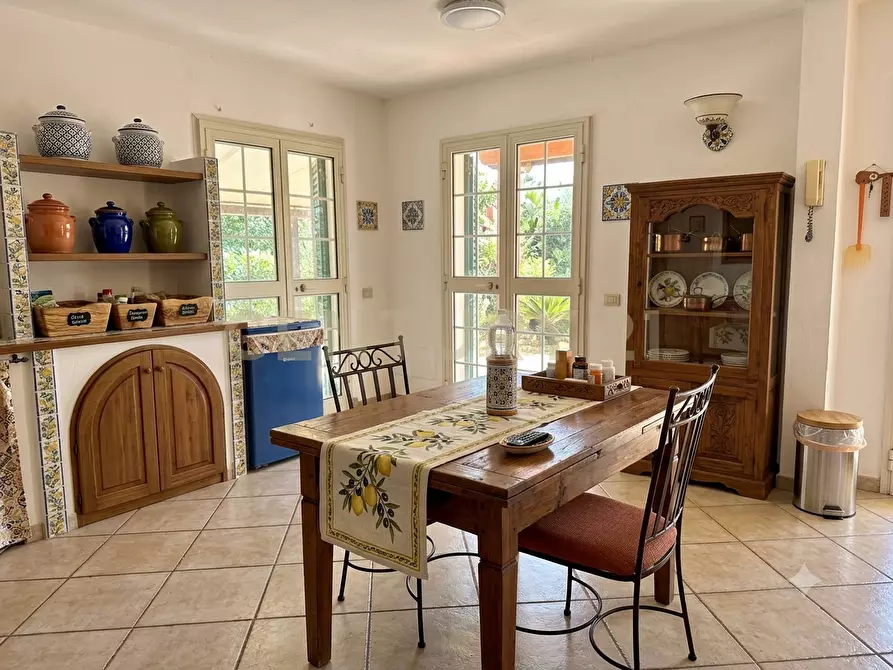Immagine 47 di Villa in vendita  in Via Blanco 4 a Siracusa