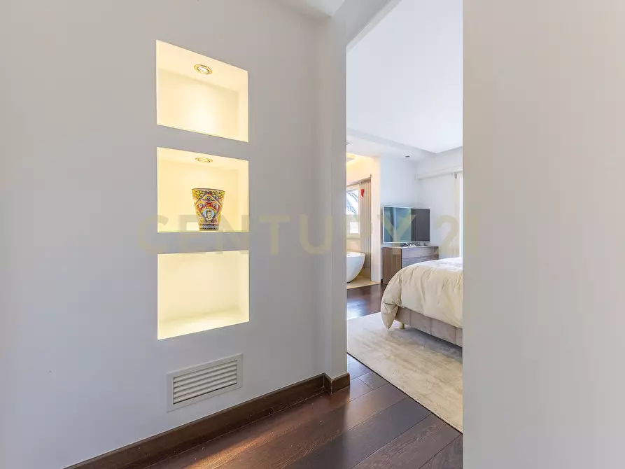 Immagine 80 di Villa in affitto  in Via Bedollo 117 a Roma