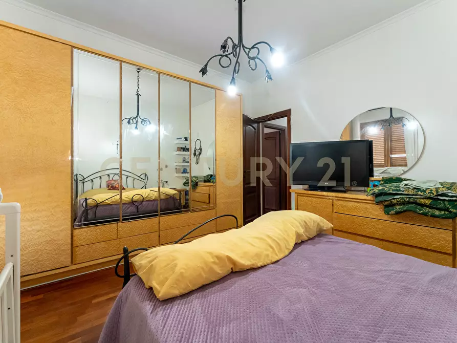 Immagine 43 di Trilocale in vendita  in Via Antonino Bonaccorsi 12 a Acireale