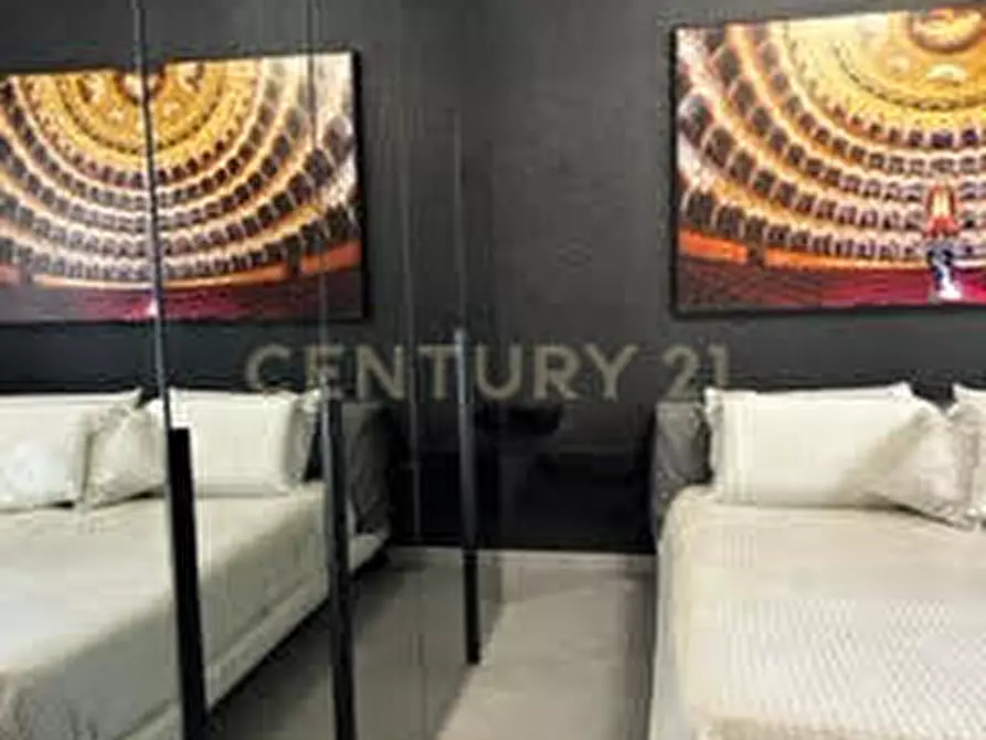 Immagine 6 di Porzione di casa in vendita  in Viale Europa 122 a San Gregorio Di Catania