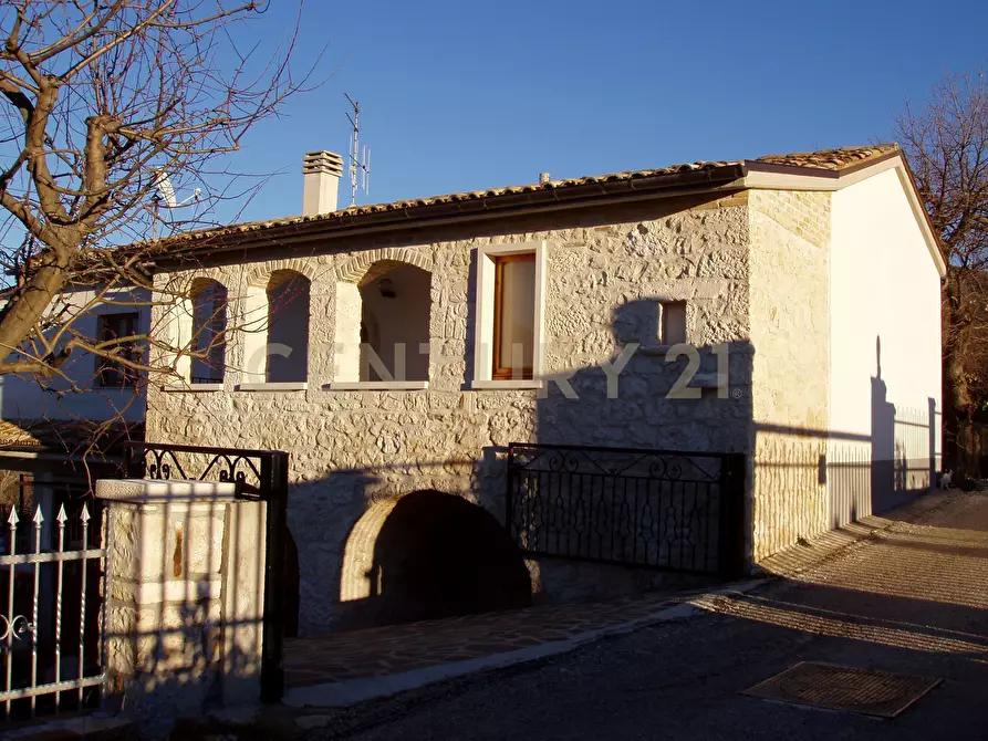 Immagine 15 di Casa indipendente in vendita  in Via Costa del Colle 91 a Roccamorice