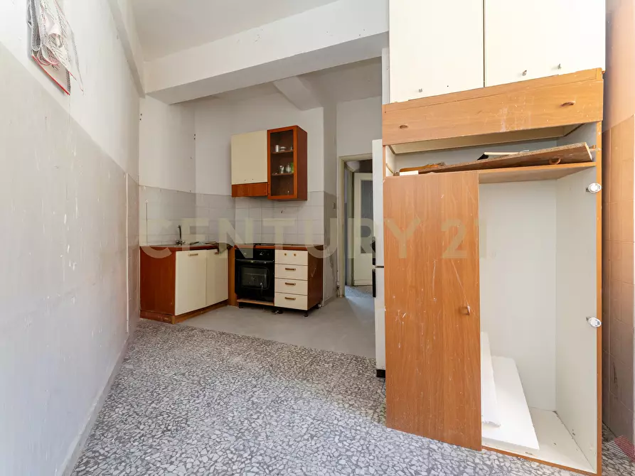 Immagine 33 di Pentalocale in vendita  in Piazza Spedini 8 a Catania