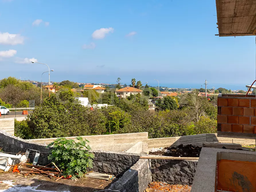 Immagine 34 di Villa in vendita  in Via Ruggero Leoncavallo 7 a Aci Sant'antonio