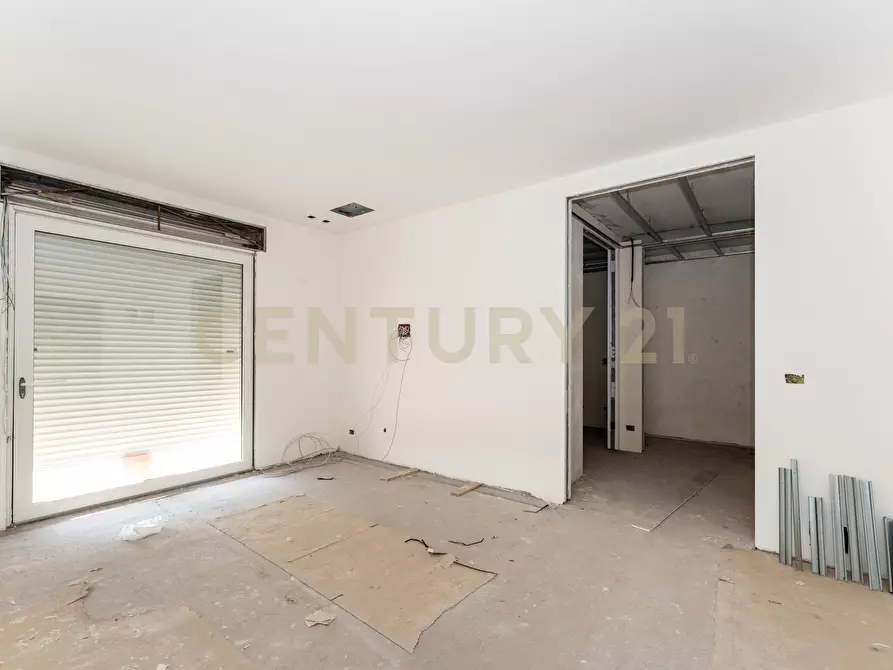 Immagine 36 di Attico in vendita  in Via Firenze 6 a Catania