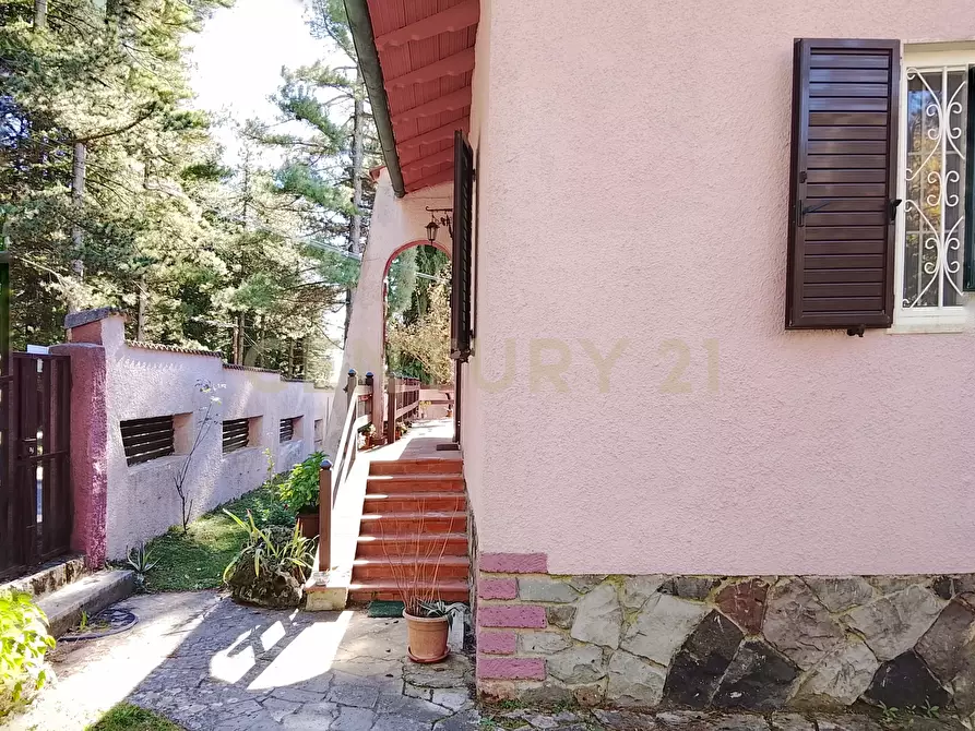 Immagine 4 di Casa indipendente in vendita  in Via G. Marconi 1 a Radicofani