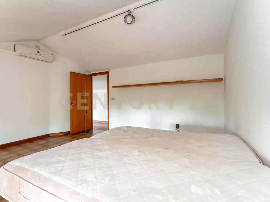 Immagine 40 di Villa in vendita  in Via Gallinaro 22 a Aci Castello