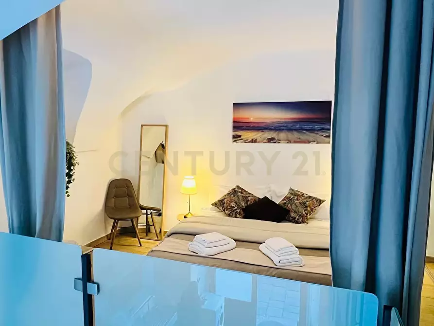 Immagine 35 di Loft/Open space in vendita  in Via Cristoforo Colombo 38 a Catania