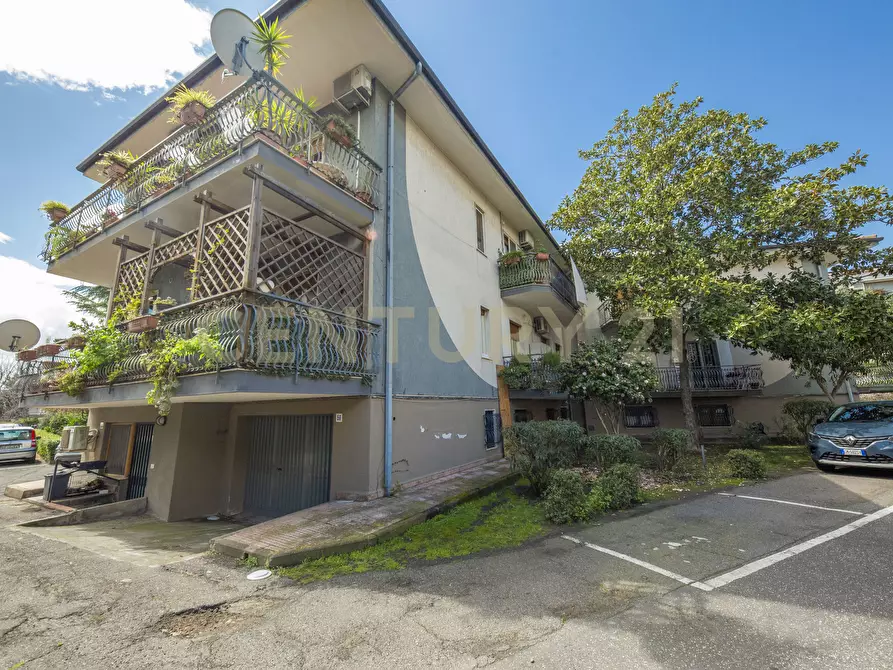 Immagine 5 di Pentalocale in vendita  in Viale Lorenzo Bolano 45 a Catania