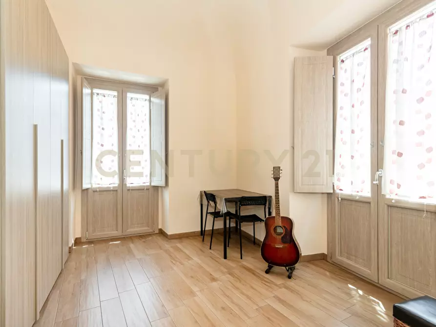 Immagine 39 di Pentalocale in vendita  in Via Recupero 38 a Catania