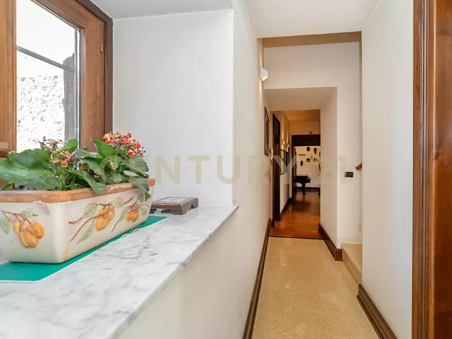 Immagine 35 di Appartamento in vendita  in Via del Vecchio Bastione 5 a Catania