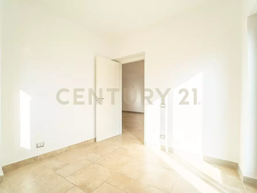 Immagine 11 di Casa bifamiliare in vendita  in Via Appia Nuova 17 a Albano Laziale