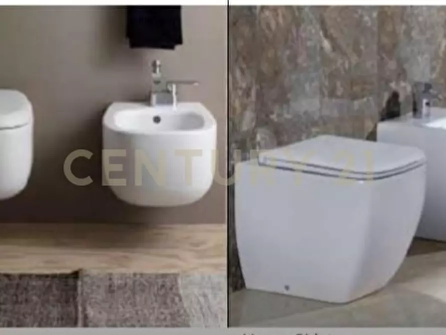 Immagine 13 di Villa in vendita  in Via Stazzone a Aci Sant'antonio