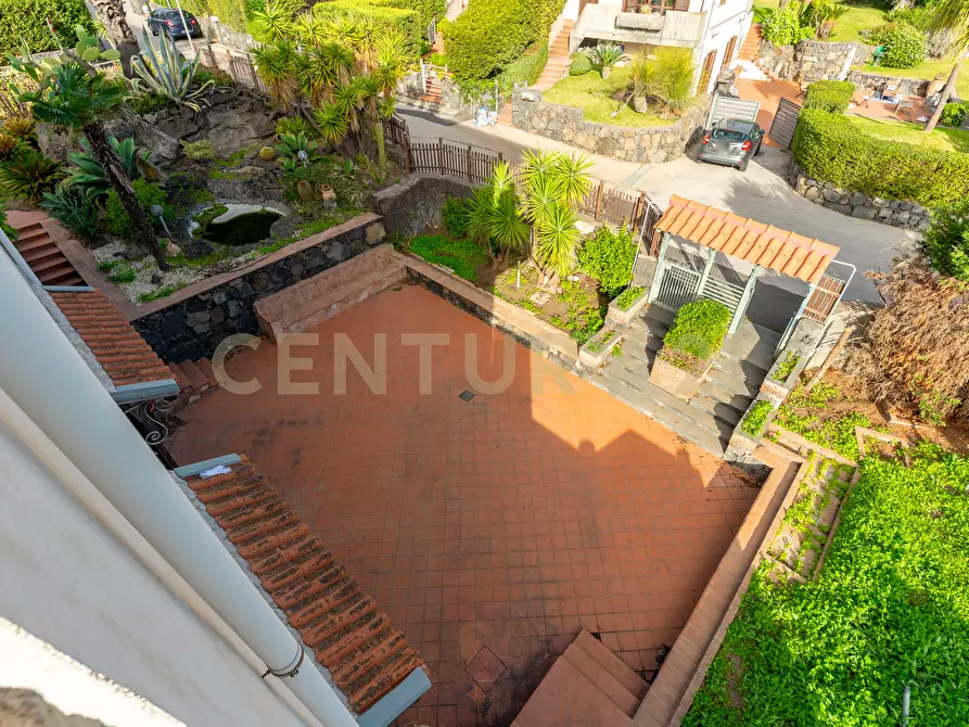 Immagine 46 di Villa in vendita  in Via Porto Marretti 17 a Mascalucia