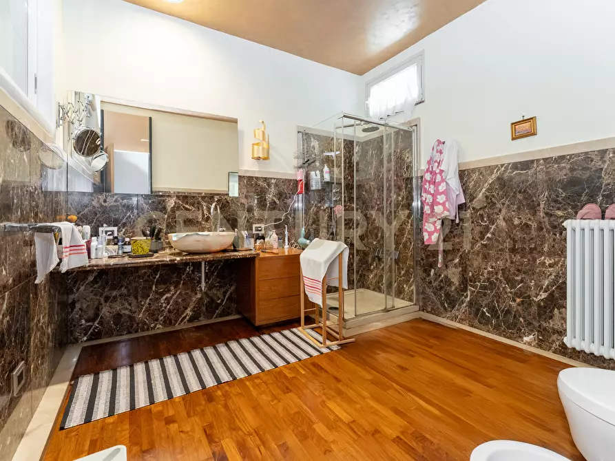 Immagine 36 di Villa in vendita  in Via G. Pezzana 11 a Aci Castello