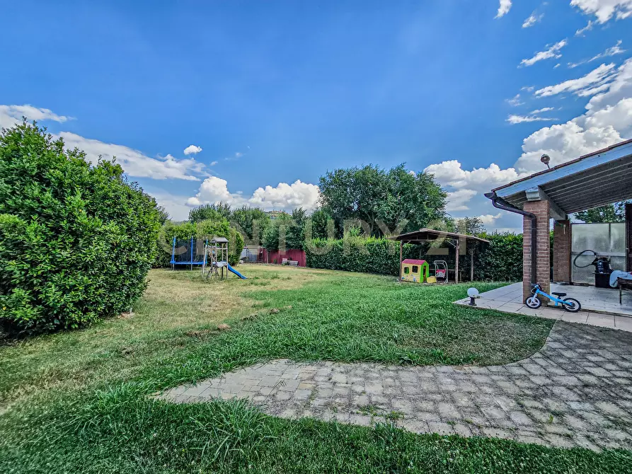 Immagine 10 di Villa in vendita  in Via del Madonnino snc a Grosseto