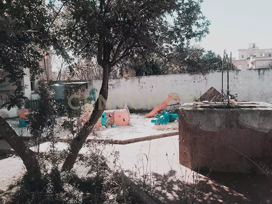 Immagine 28 di Villa in vendita  in Via Castelvetrano 71 a Mazara Del Vallo