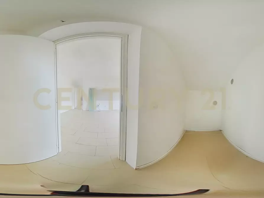 Immagine 23 di Bilocale in vendita  in Via Pulei 39 a Mascalucia