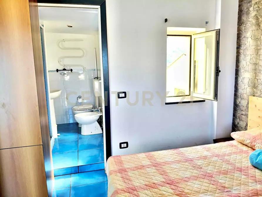 Immagine 17 di Quadrilocale in vendita  in Via Tripoli 134 a Capo D'orlando