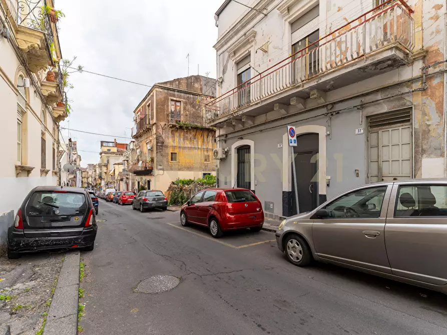 Immagine 4 di Casa indipendente in vendita  in Via della Palma 75 a Catania