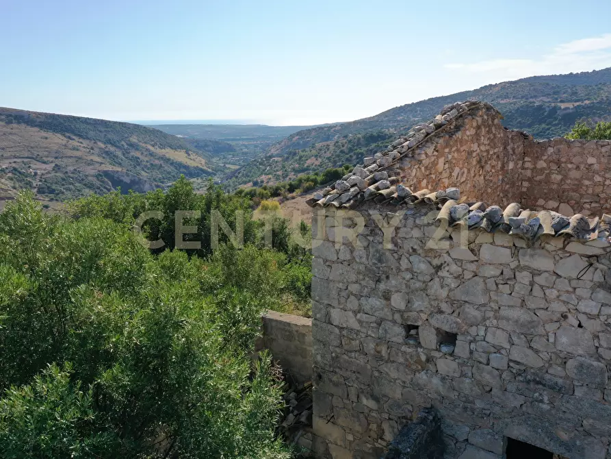 Immagine 16 di Rustico / casale in vendita  in Via dei Tulipani 21 a Ragusa