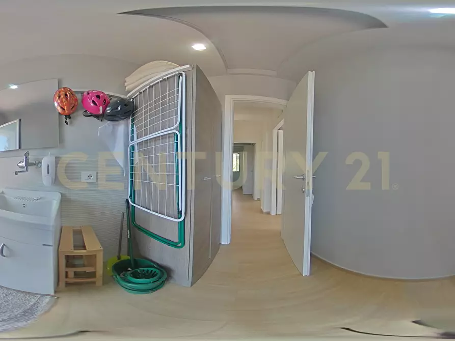 Immagine 52 di Villa in vendita  in Via Palermo 82 a Nicolosi