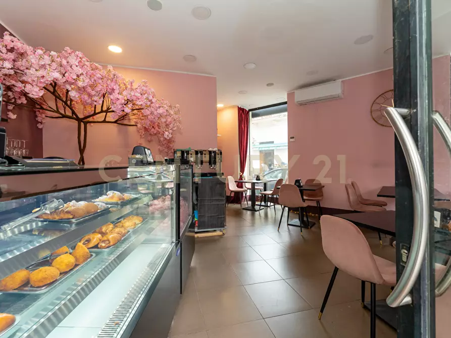 Immagine 7 di Bar / Ristorante in vendita  in Via Vittorio Emanuele Orlando 94 a Catania