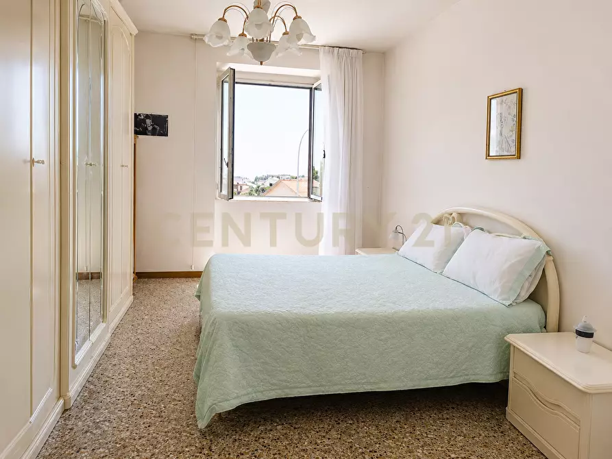 Immagine 16 di Loft/Open space in vendita  in Via XVIII Giugno a Abbadia San Salvatore