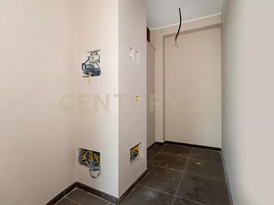 Immagine 20 di Pentalocale in vendita  in Via Lorenzo Maddem 67 a Acireale