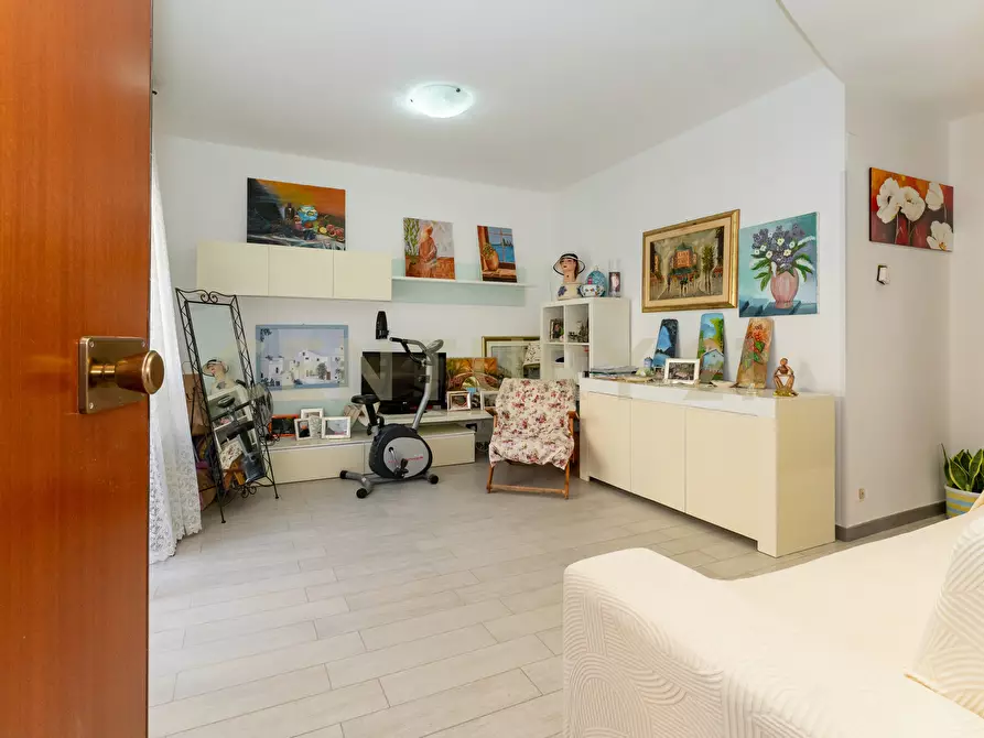 Immagine 22 di Bilocale in vendita  in Via dei Ciclopi 160 a Aci Catena