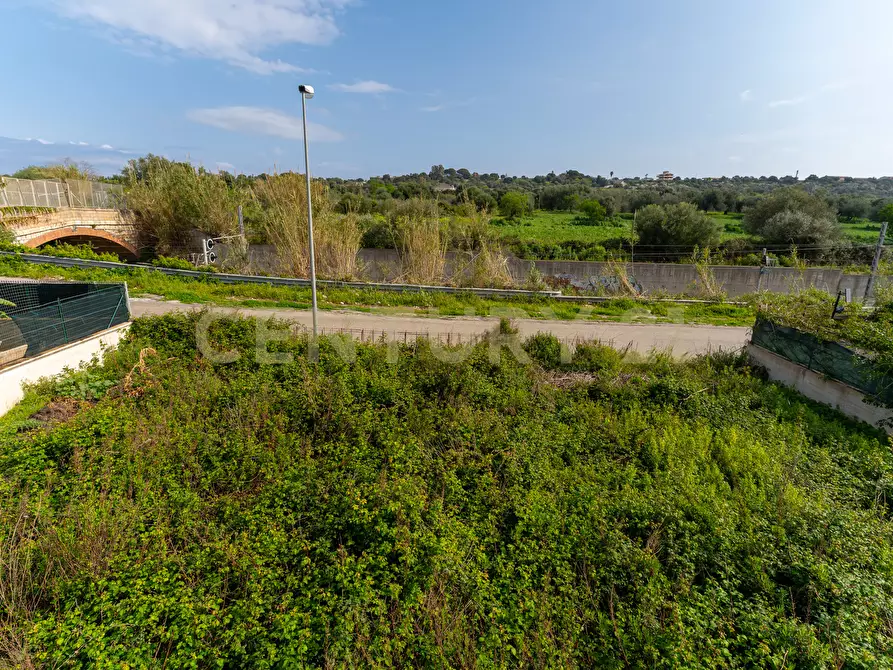 Immagine 34 di Villa in vendita  in Via Vitaliano Brancati SNC a Augusta