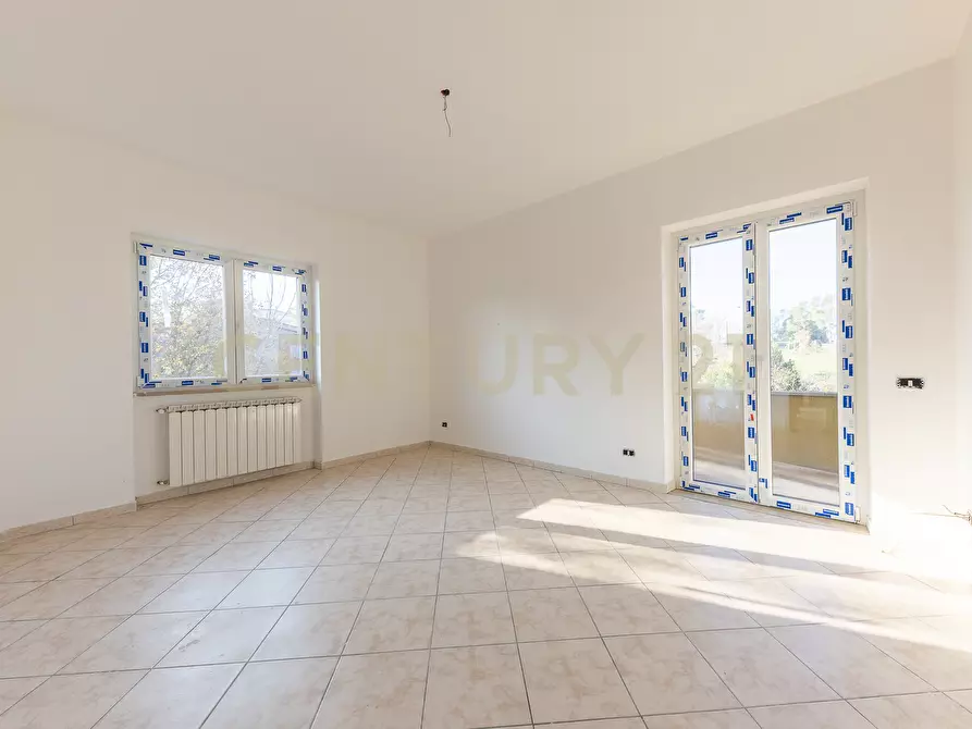 Immagine 14 di Villa in vendita  in Via Ombrone 9 a Aprilia